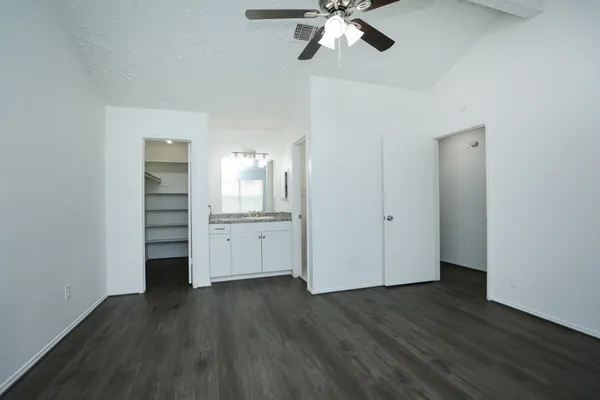 $1,595 | 19938 Laurel Trail Drive, Cypress, TX 77433