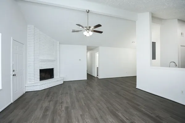 $1,595 | 19938 Laurel Trail Drive, Cypress, TX 77433