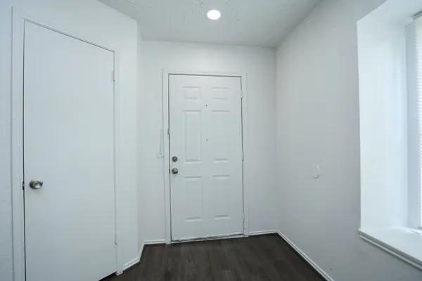 $1,595 | 19938 Laurel Trail Drive, Cypress, TX 77433