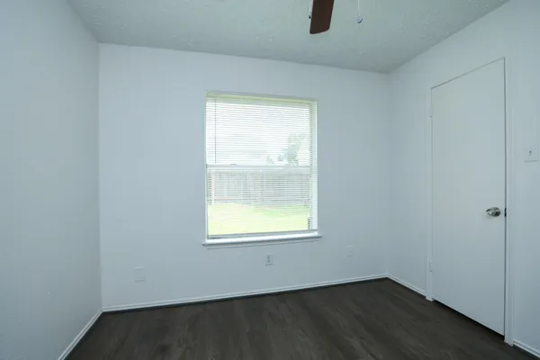 $1,595 | 19938 Laurel Trail Drive, Cypress, TX 77433