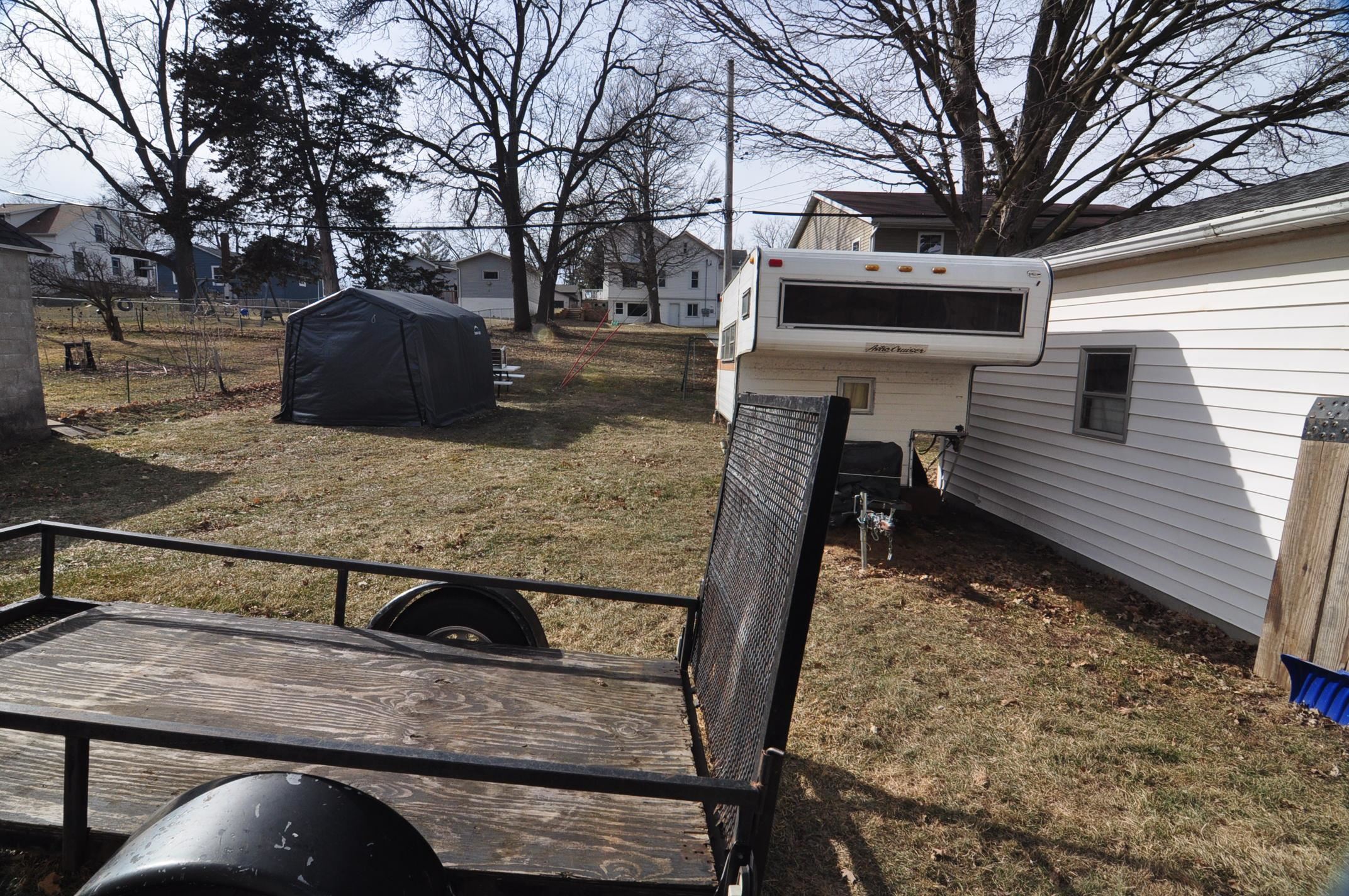 609 17th Avenue Monroe, WI 53566 - Photo 13 of 29