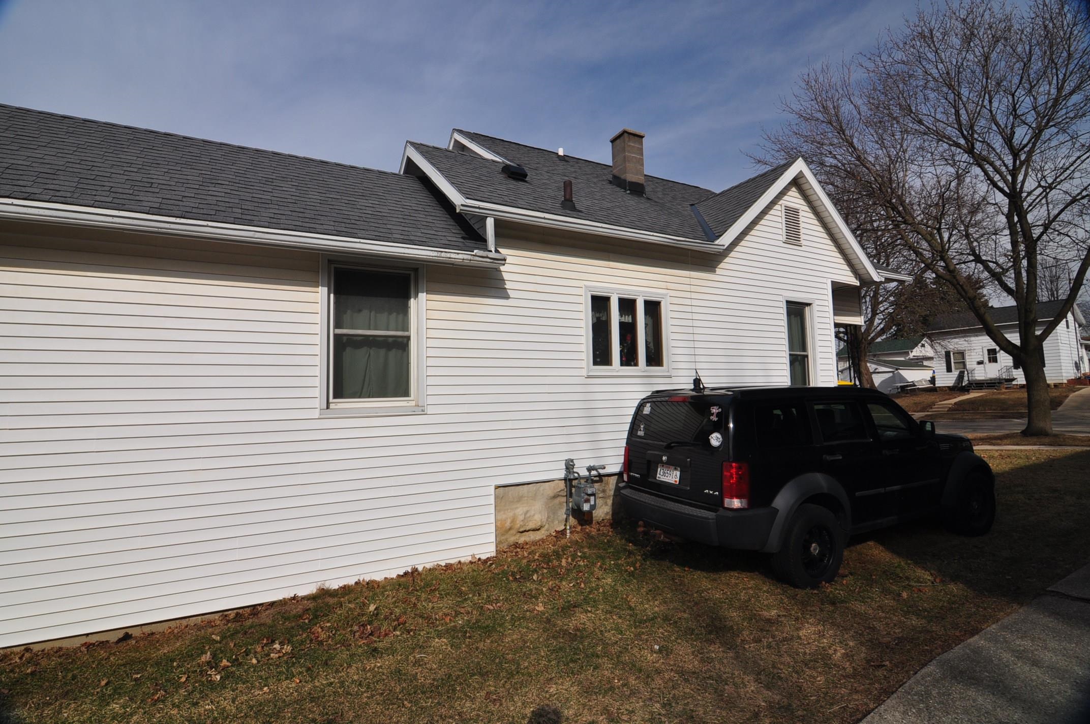 609 17th Avenue Monroe, WI 53566 - Photo 15 of 29