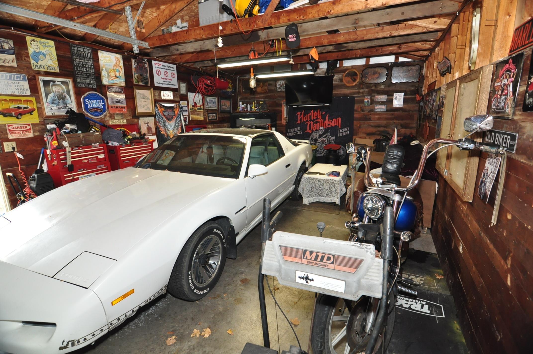 609 17th Avenue Monroe, WI 53566 - Photo 4 of 29