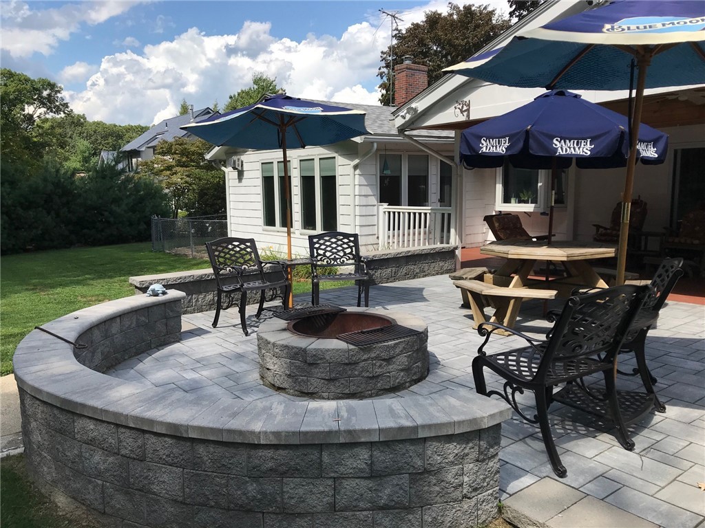 4 Briarwood Road Lincoln, RI 02865 - Photo 15 of 45 Gallery Image 15