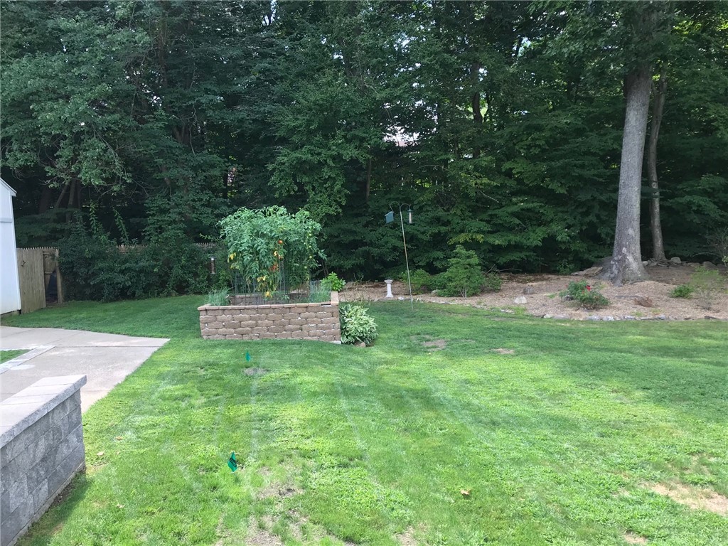 4 Briarwood Road Lincoln, RI 02865 - Photo 20 of 45 Gallery Image 20