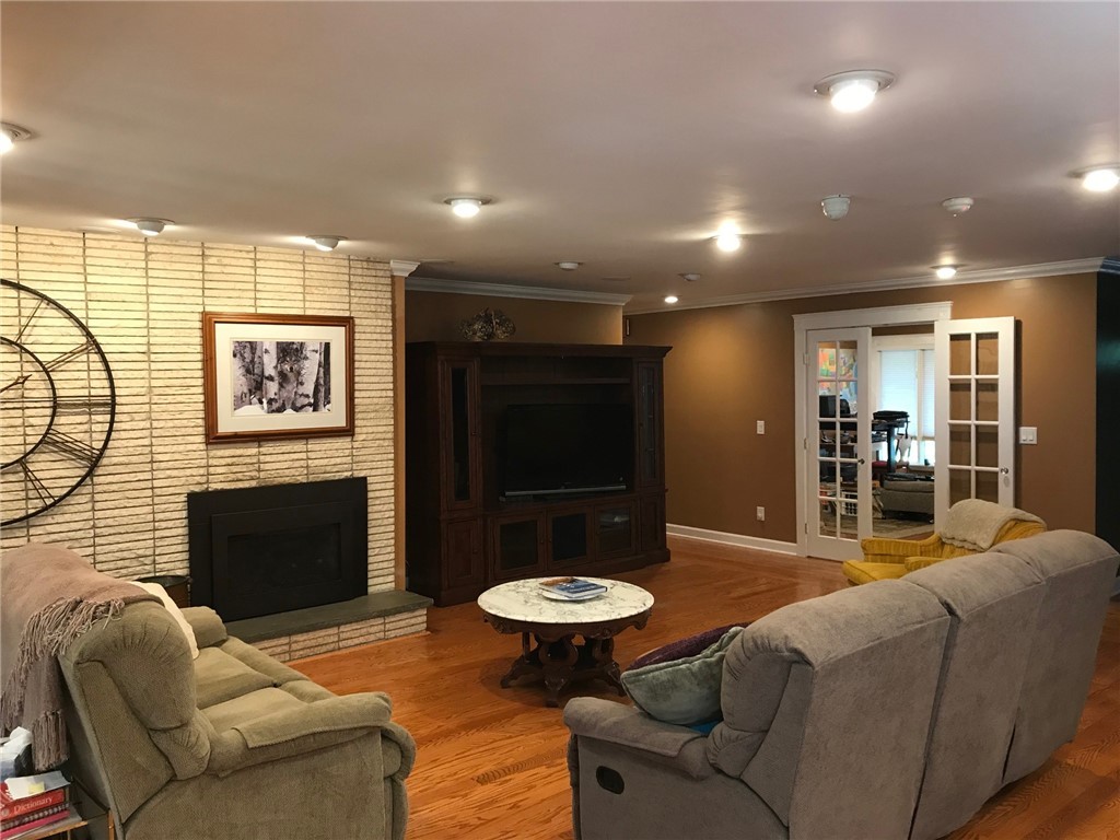 4 Briarwood Road Lincoln, RI 02865 - Photo 45 of 45 Gallery Image 45