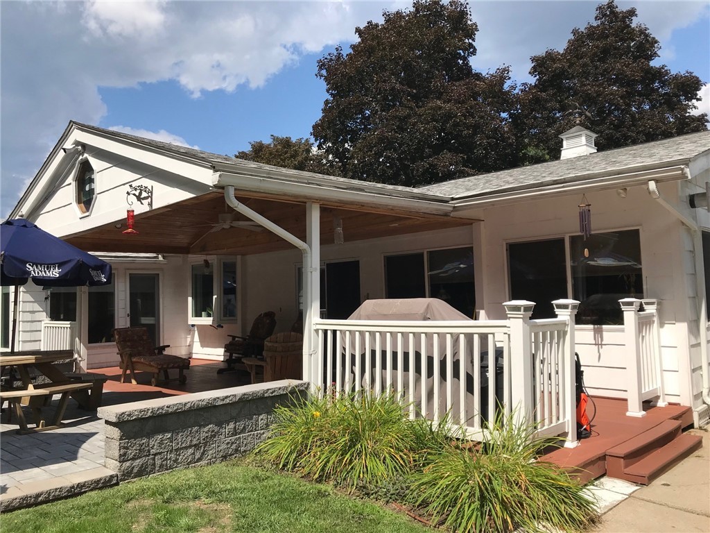 4 Briarwood Road Lincoln, RI 02865 - Photo 5 of 45 Gallery Image 5