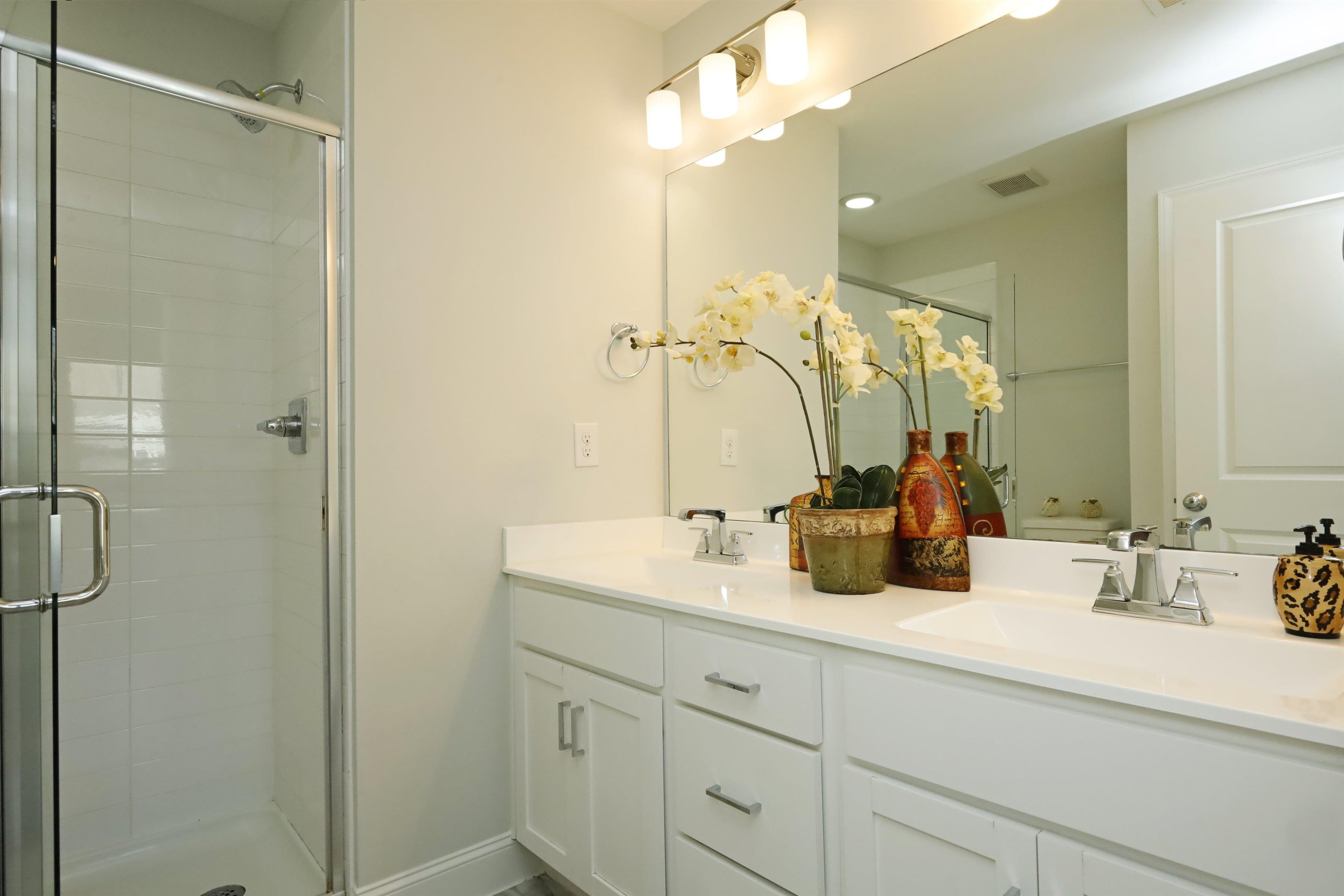 6800 Milligan Way, Unit 102 Raleigh, NC 27613 - Photo 22 of 39 Photo 22