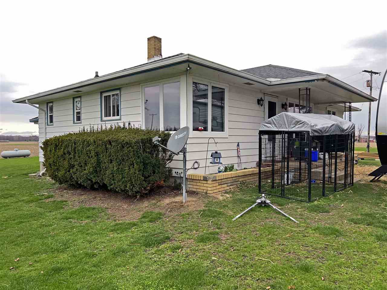 14686 South Fordney Road Chesaning, MI 48616 - Photo 3 of 15 50075285-2.JPG