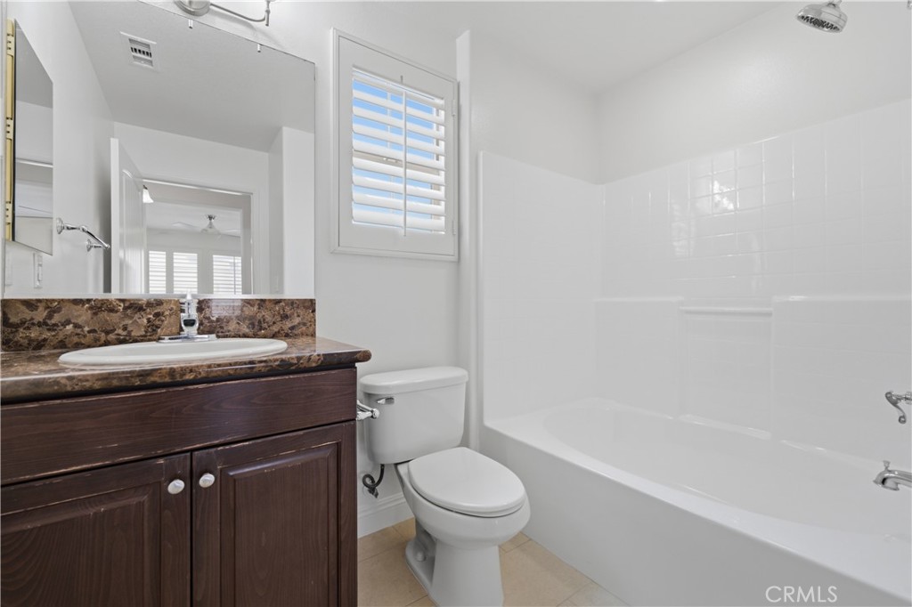 11501 Cararra Lane Porter Ranch, CA 91326 - Photo 21 of 37