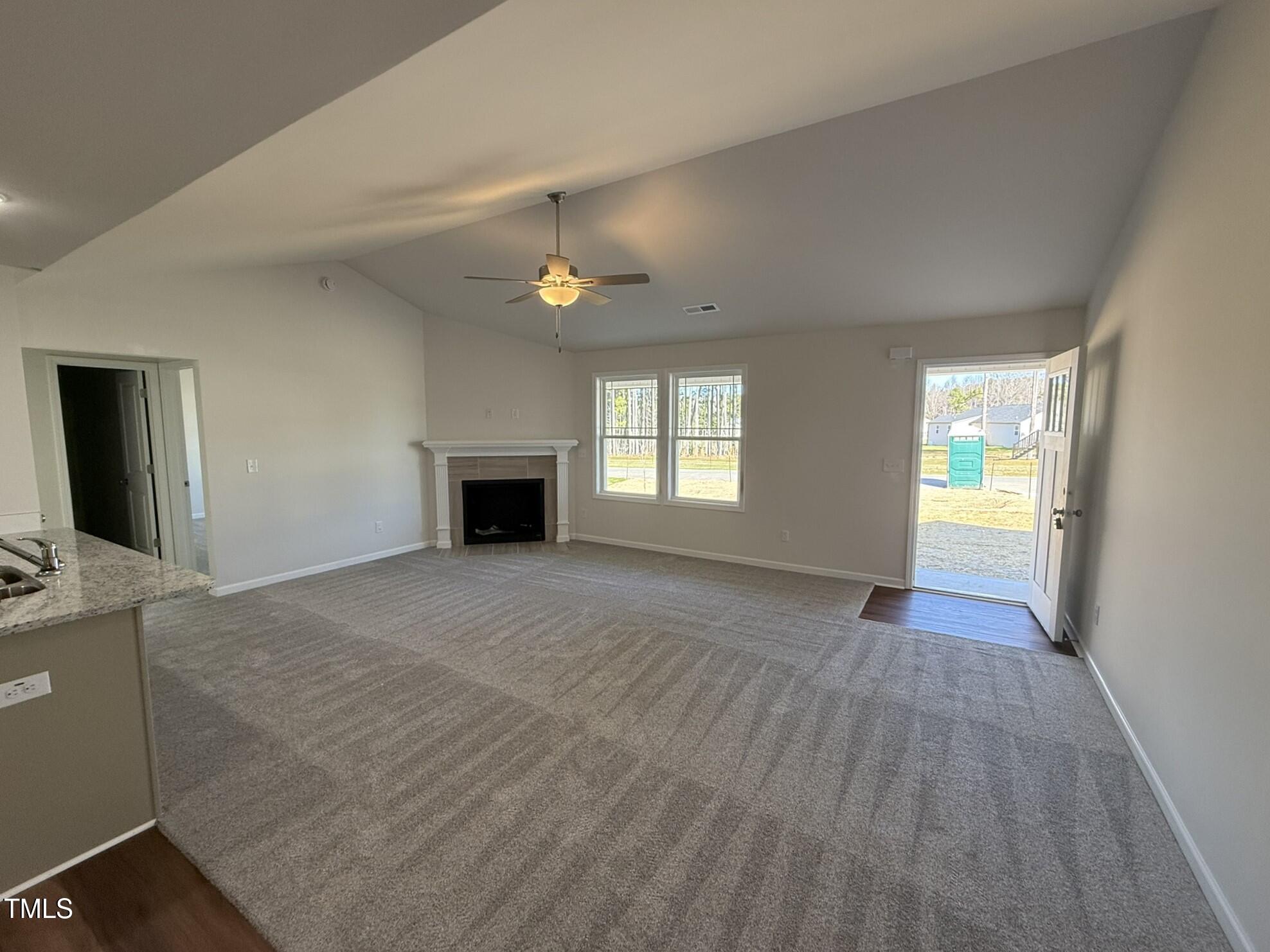 275 Magnolia Run Way Benson, NC 27504 - Photo 3 of 15 IMG_4217