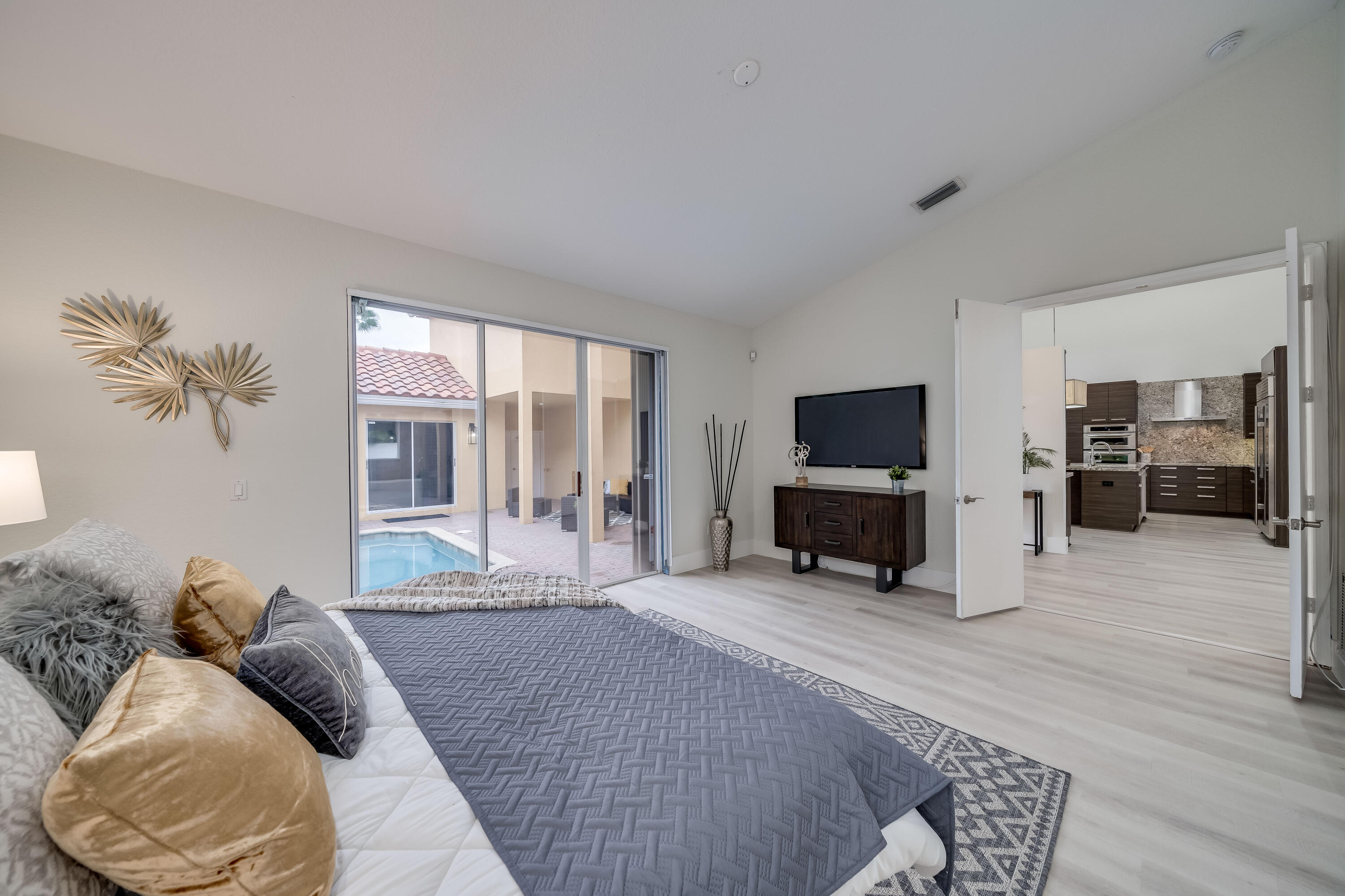 4352 Northwest 29th Way Boca Raton, FL 33434 - Photo 25 of 86 DSC03039int