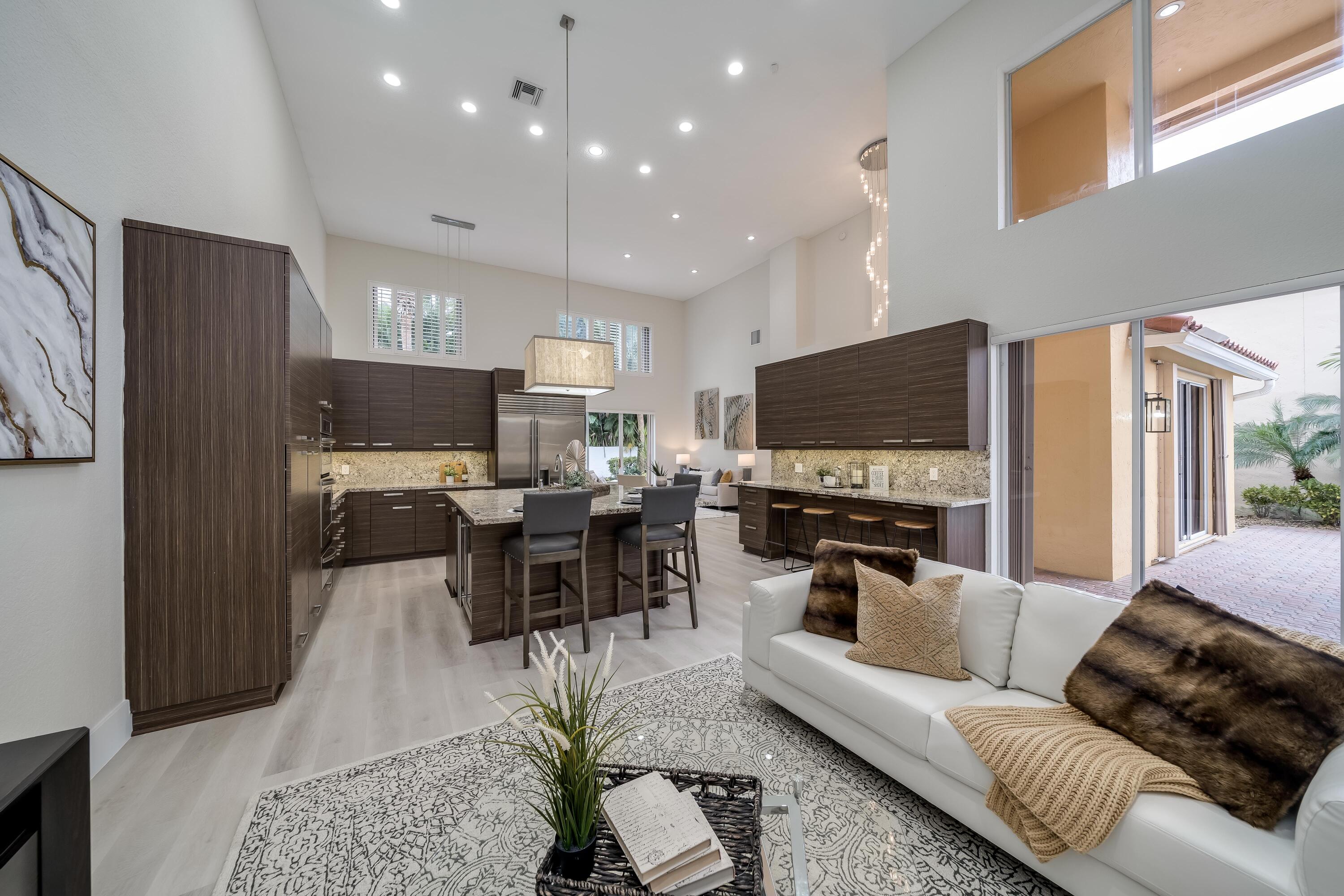 4352 Northwest 29th Way Boca Raton, FL 33434 - Photo 45 of 86 DSC03019int