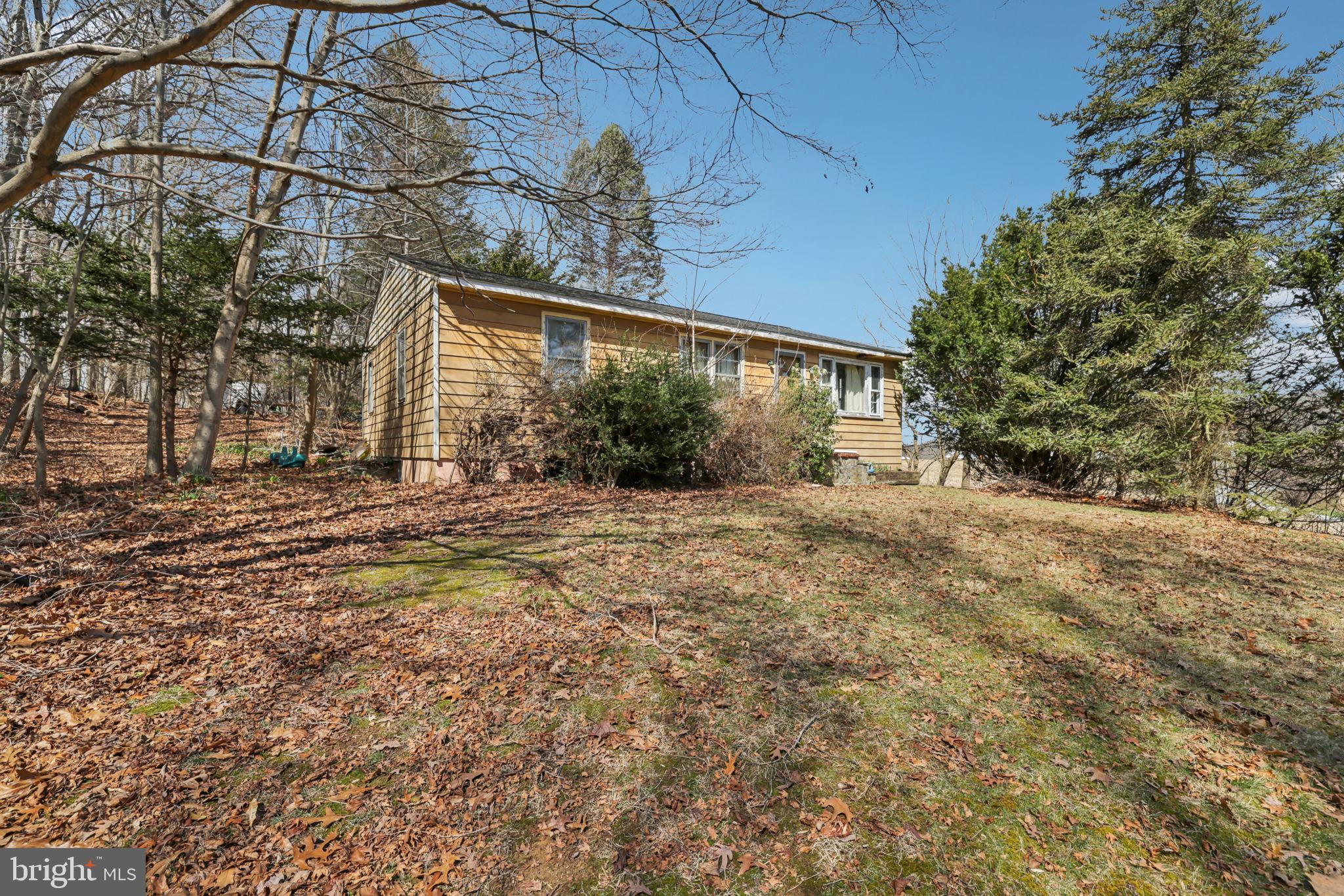 18700 Graystone Road White Hall, MD 21161 - Photo 4 of 12 Gallery Image 4