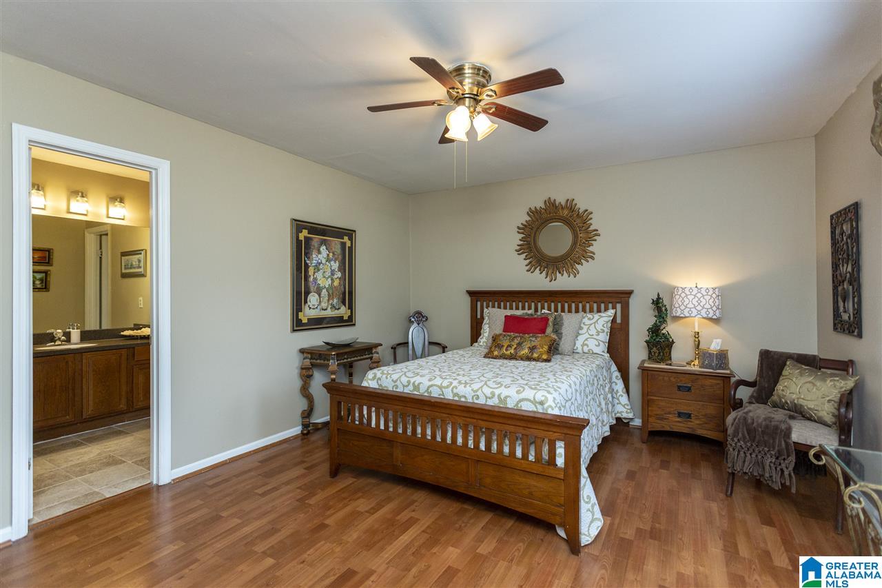 108 Spinnaker Lane Alabaster, AL 35007 - Photo 15 of 37