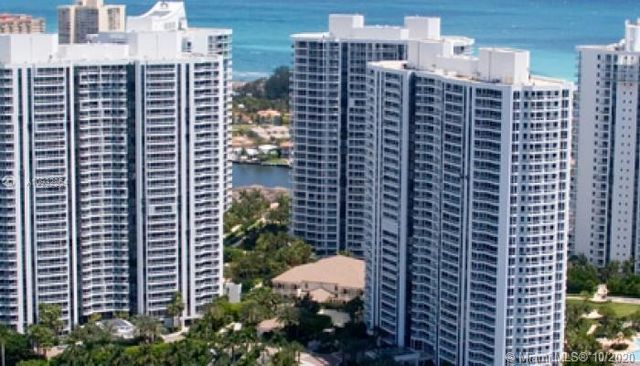 $490,000 | 21205 Yacht Club Drive, Unit 1808, Aventura, FL 33180