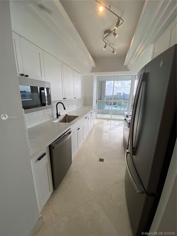 $490,000 | 21205 Yacht Club Drive, Unit 1808, Aventura, FL 33180