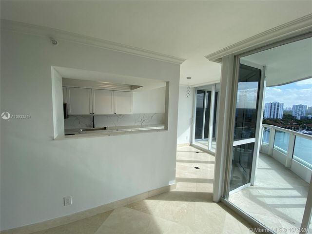 $490,000 | 21205 Yacht Club Drive, Unit 1808, Aventura, FL 33180
