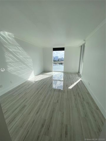 $490,000 | 21205 Yacht Club Drive, Unit 1808, Aventura, FL 33180