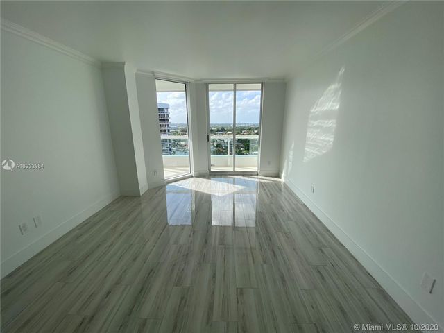 $490,000 | 21205 Yacht Club Drive, Unit 1808, Aventura, FL 33180