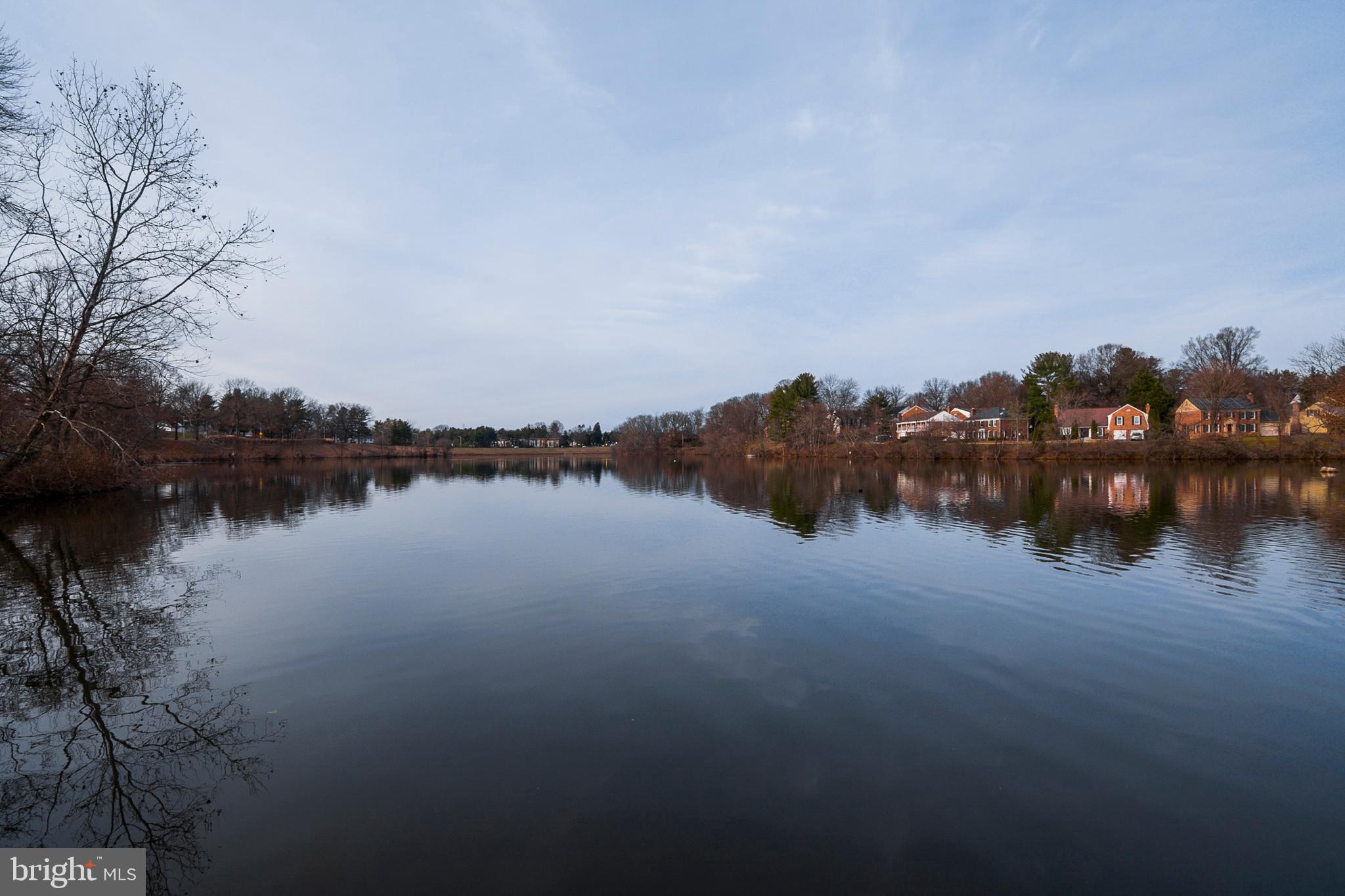 10006 Stedwick Road, Unit 203 Gaithersburg, MD 20886 - Photo 6 of 25 Gallery Image 6