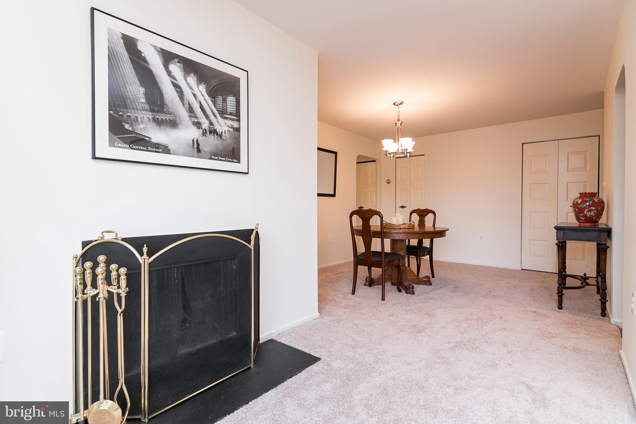 10006 Stedwick Road, Unit 203 Gaithersburg, MD 20886 - Photo 9 of 25 Gallery Image 9