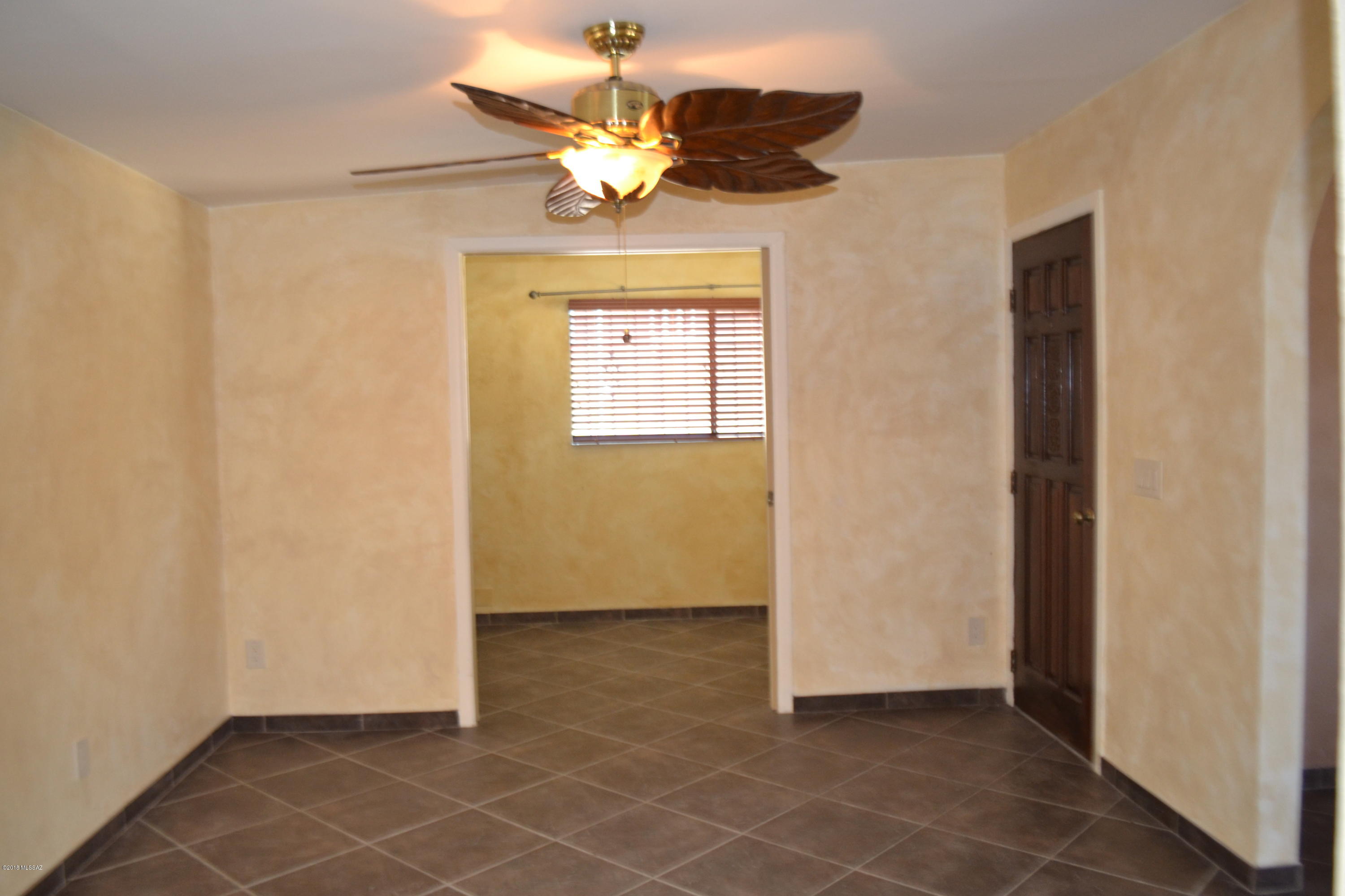 8317 East Rolling Ridge Street Tucson, AZ 85710 - Photo 13 of 35 Gallery Image 13