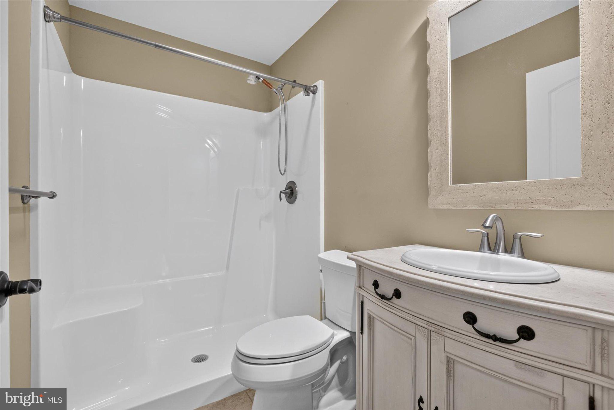 6505 Plowman Ridge Harrisburg, PA 17112 - Photo 45 of 83 Modern bathroom with elegant finishes.