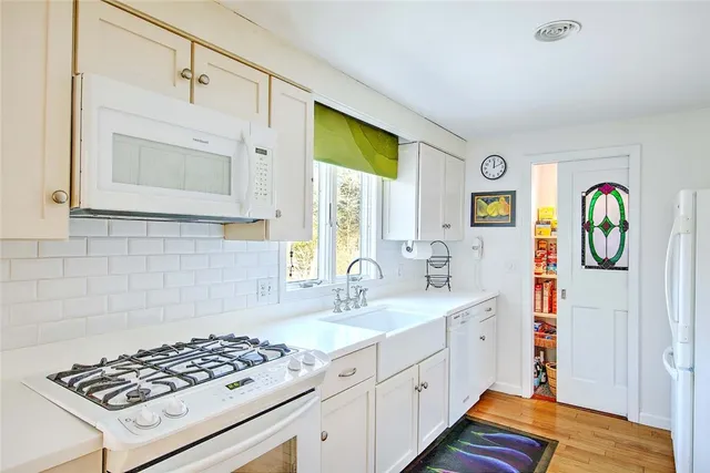 $819,900 | 41 Riverview Drive, Westport, MA 02790