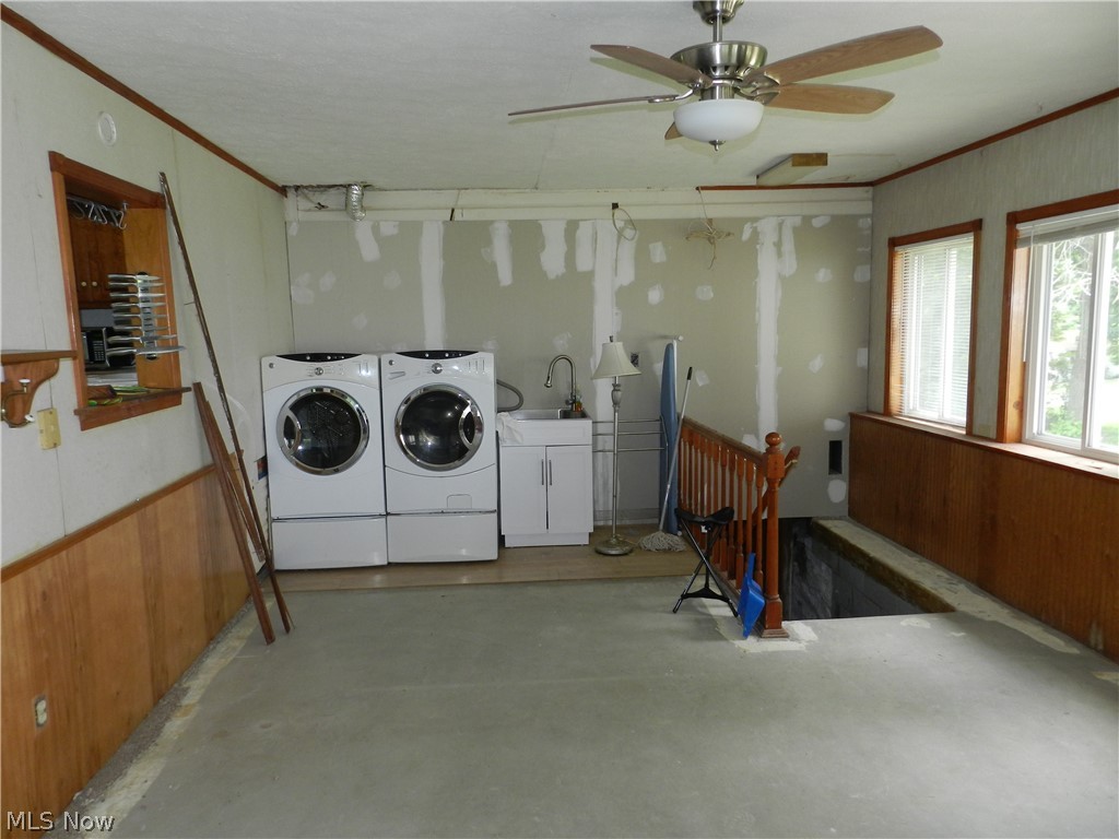1071 Wilbur Road Medina, OH 44256 - Photo 22 of 28 Mud room area