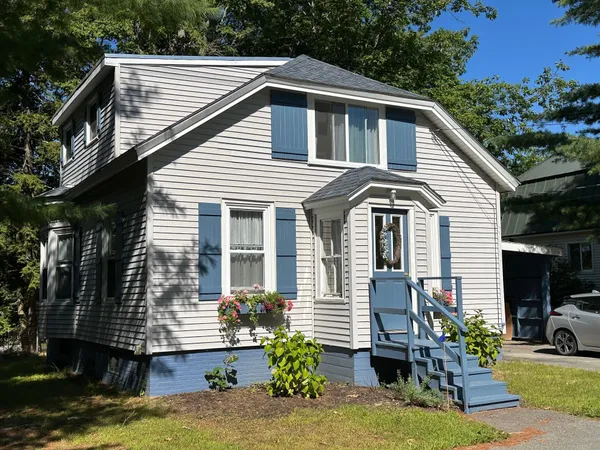 $249,900 | 3 Bunker Avenue, Fairfield, ME 04937