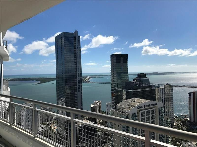 60 Southwest 13th Street, Unit 4801 Miami, FL 33130 - Photo 13 of 15 Photo 13