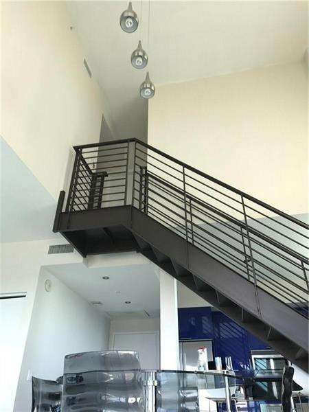 60 Southwest 13th Street, Unit 4801 Miami, FL 33130 - Photo 4 of 15 Photo 4