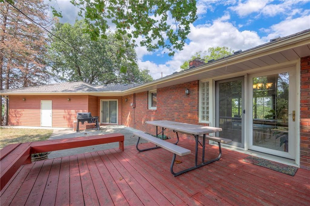 4036 Shrine Park Road Leavenworth, KS 66048 - Photo 33 of 48