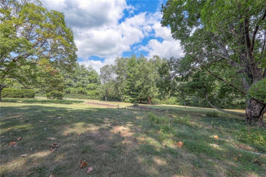 4036 Shrine Park Road Leavenworth, KS 66048 - Photo 35 of 48