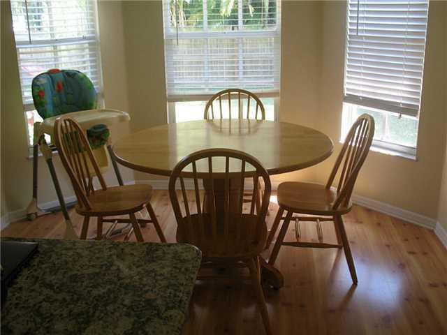 3737 Southeast Lower Street Stuart, FL 34997 - Photo 4 of 21 Gallery Image 4