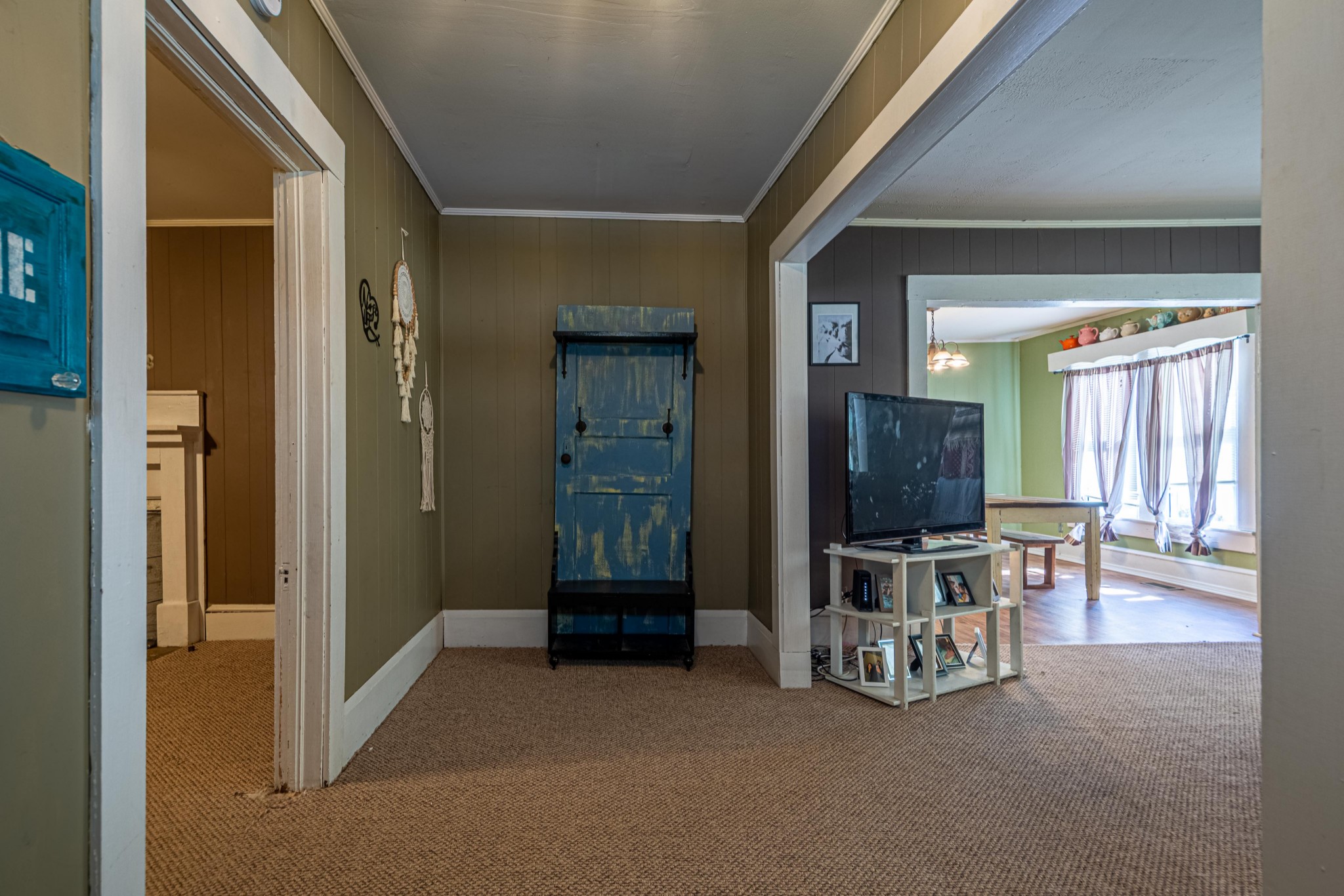 9263 Bethel Road Prospect, TN 38477 - Photo 3 of 45 a view of a livingroom with furniture and a flat screen tv