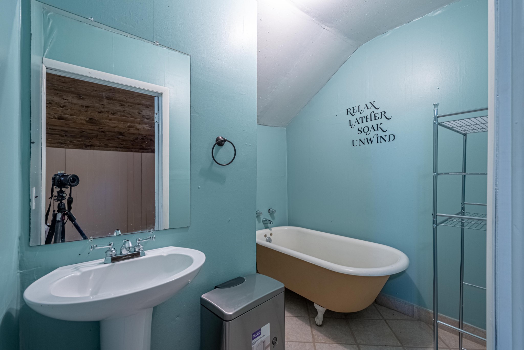 9263 Bethel Road Prospect, TN 38477 - Photo 30 of 45 a bathroom with a toilet sink and mirror