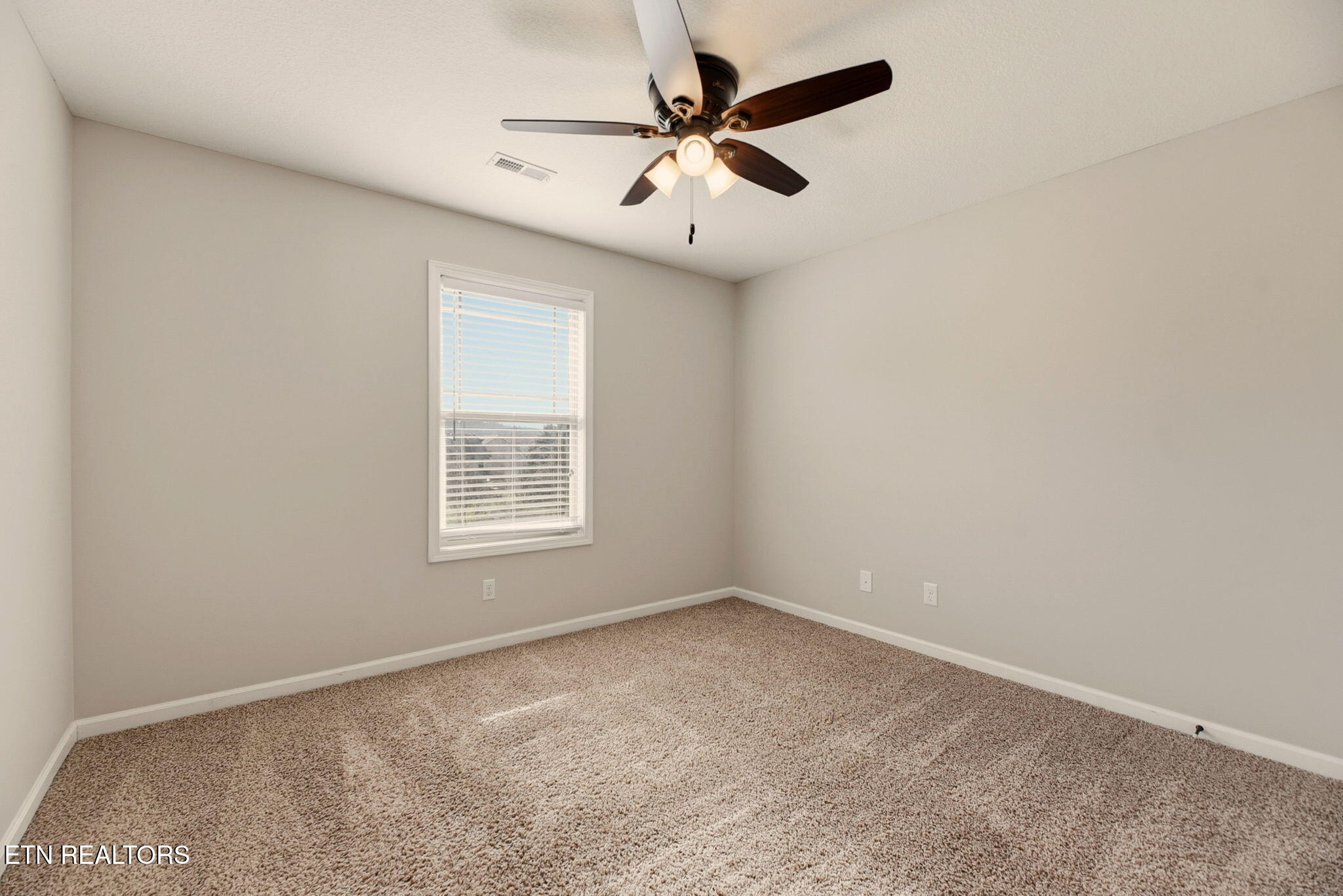 1632 Dempsey Road Knoxville, TN 37932 - Photo 28 of 56 Bedroom 2