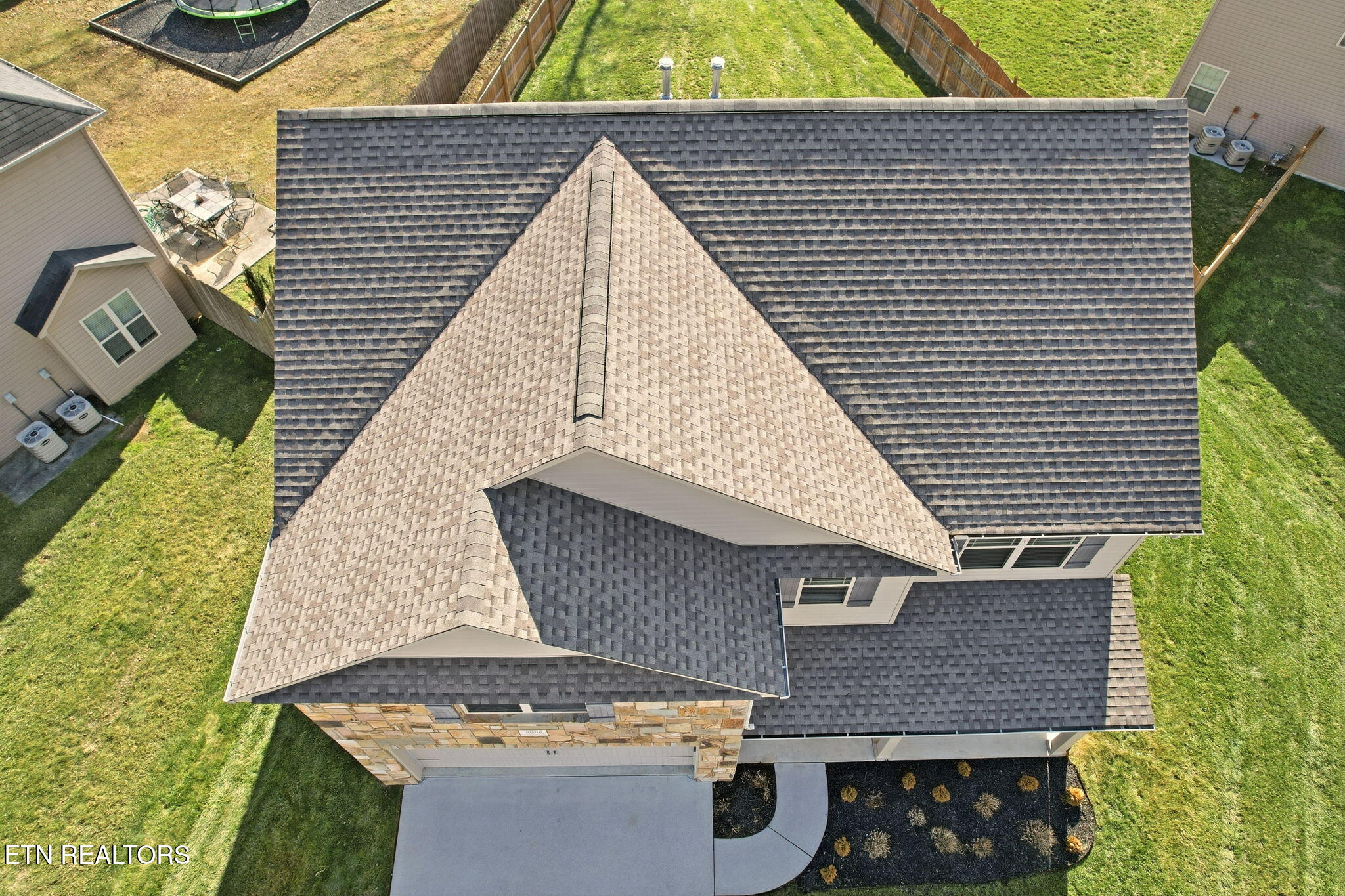 1632 Dempsey Road Knoxville, TN 37932 - Photo 3 of 56 Roof replaced 2024