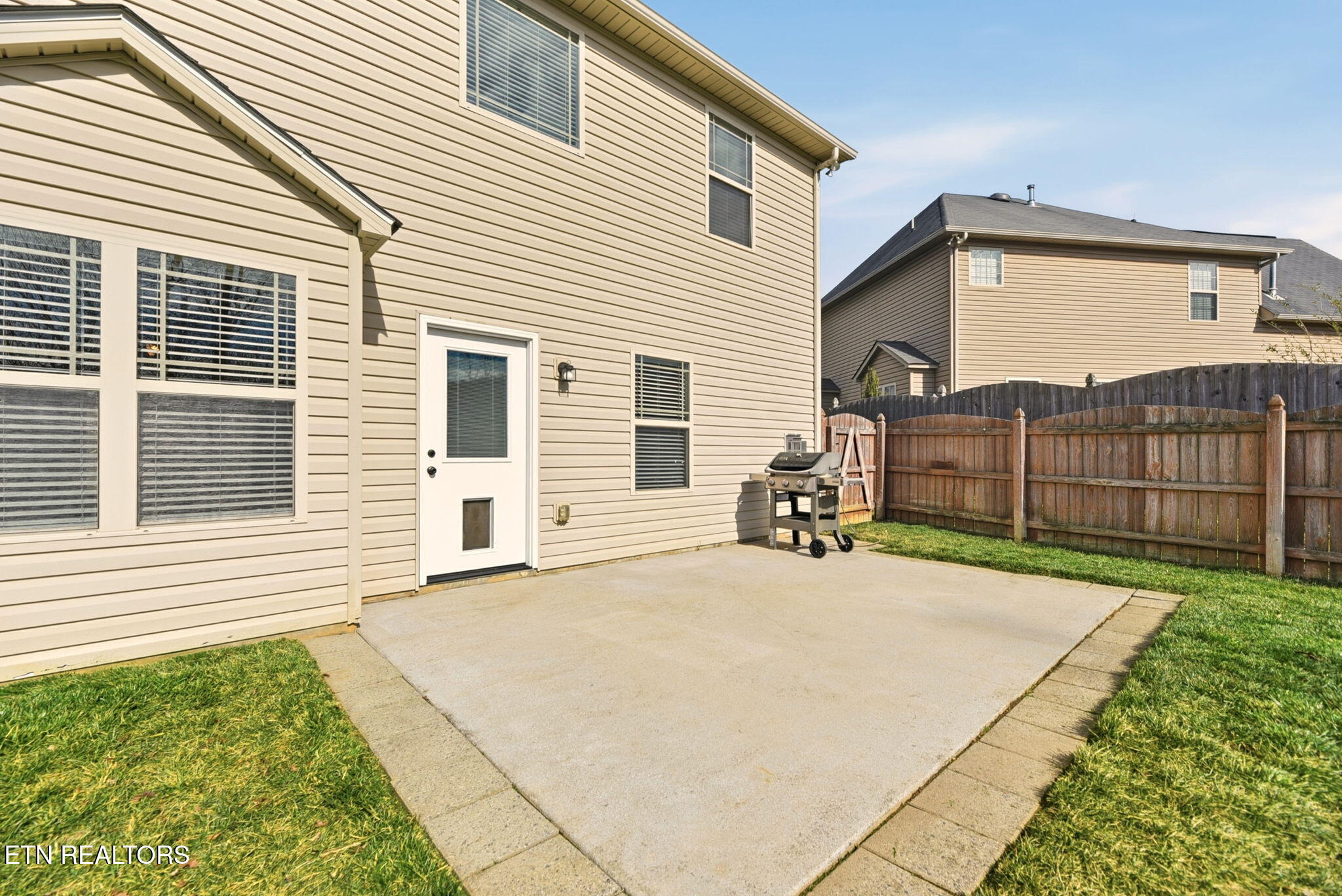 1632 Dempsey Road Knoxville, TN 37932 - Photo 38 of 56 Rear patio