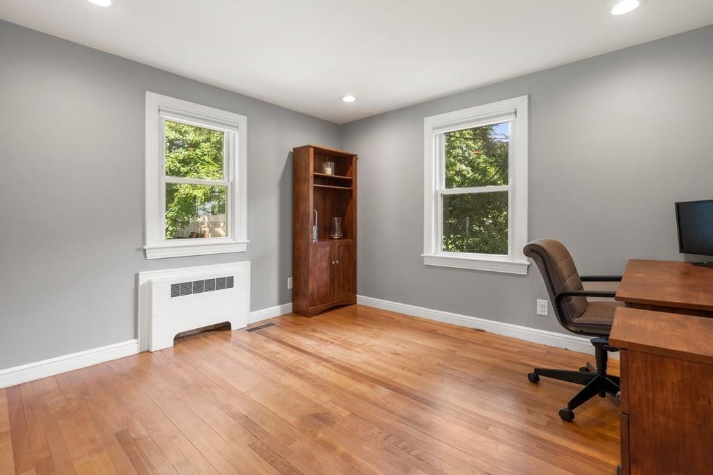 17 Eleanor Road Framingham, MA 01701 - Photo 9 of 17