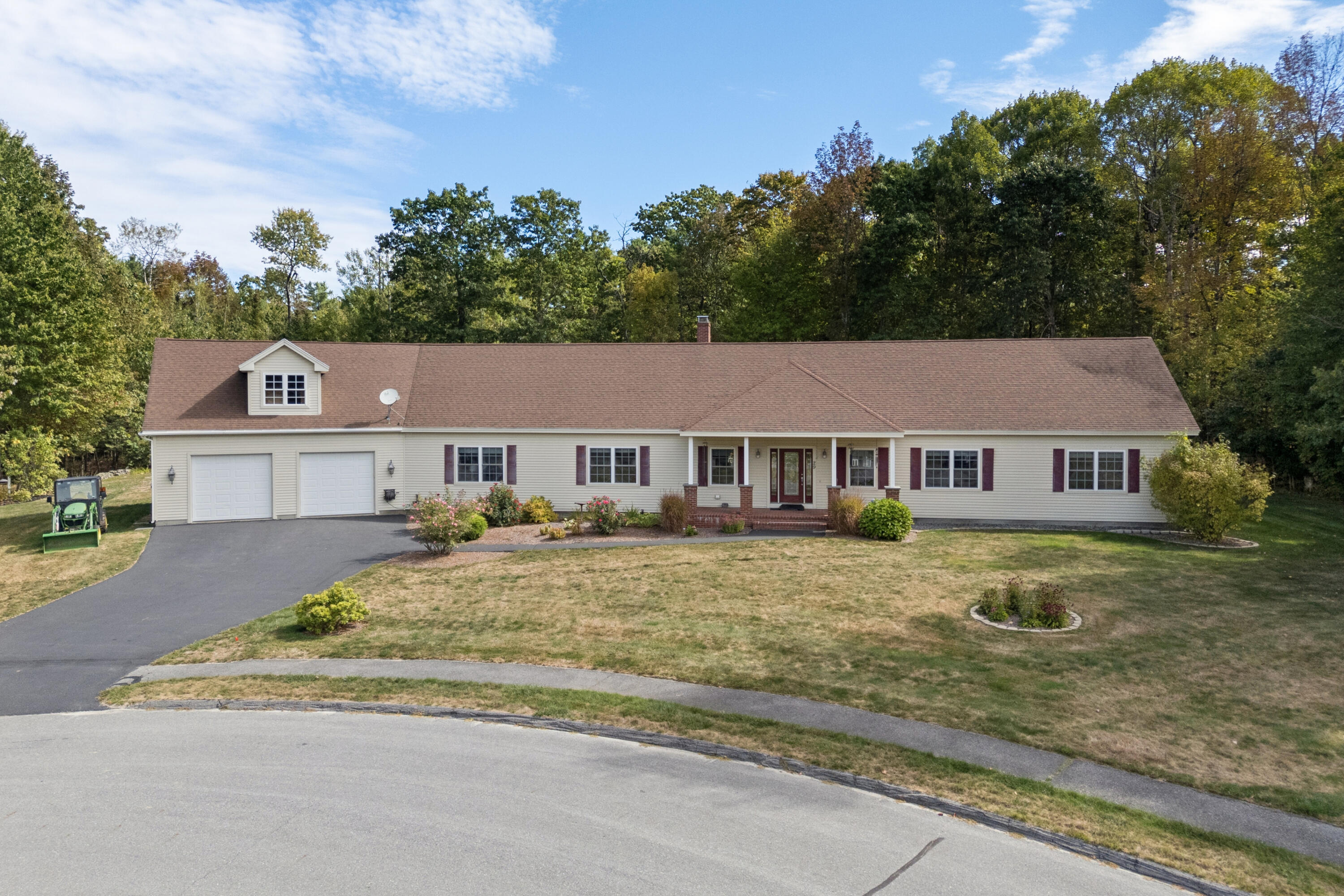 29 Victoria Lane Windham, ME 04062 - Photo 54 of 58 DJI_20250918110514_0252_D