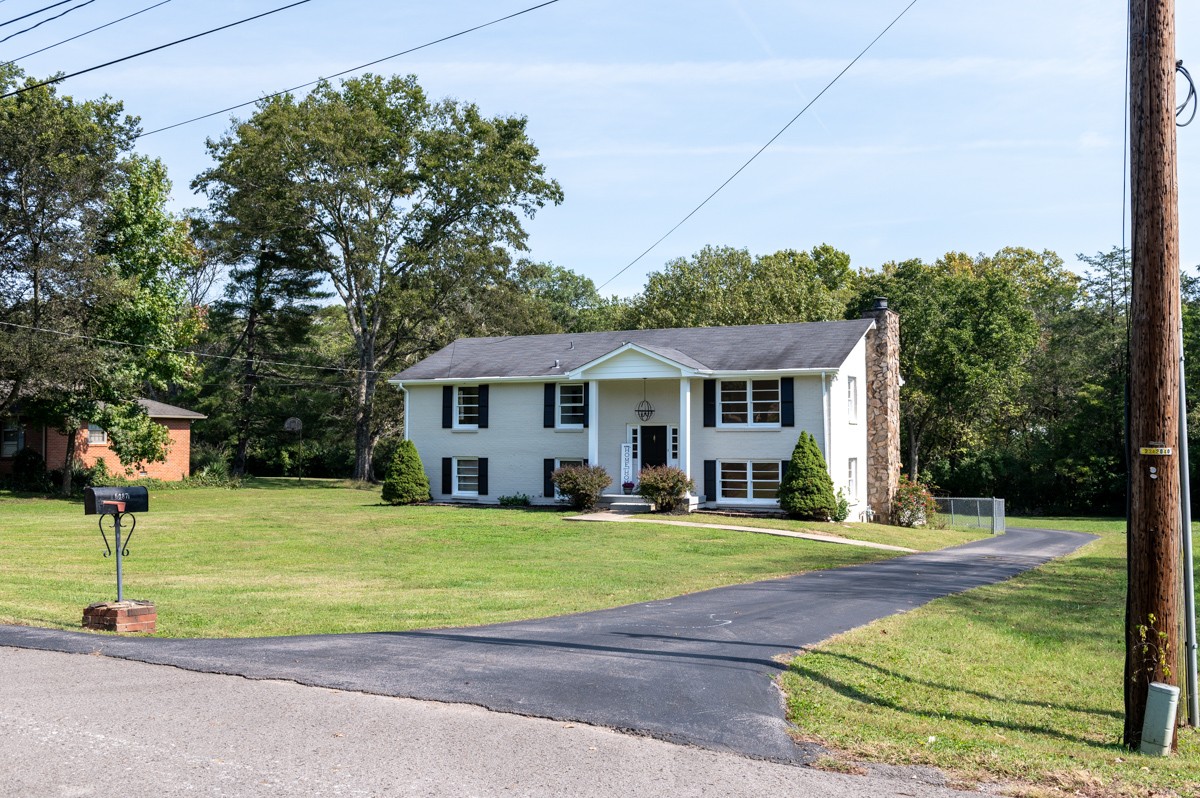 5087 Kittrell Road Nashville, TN 37221 - Photo 3 of 43 Gallery Image 3