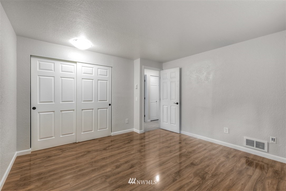16704 3rd Drive Southeast Bothell, WA 98012 - Photo 11 of 25 Gallery Image 11