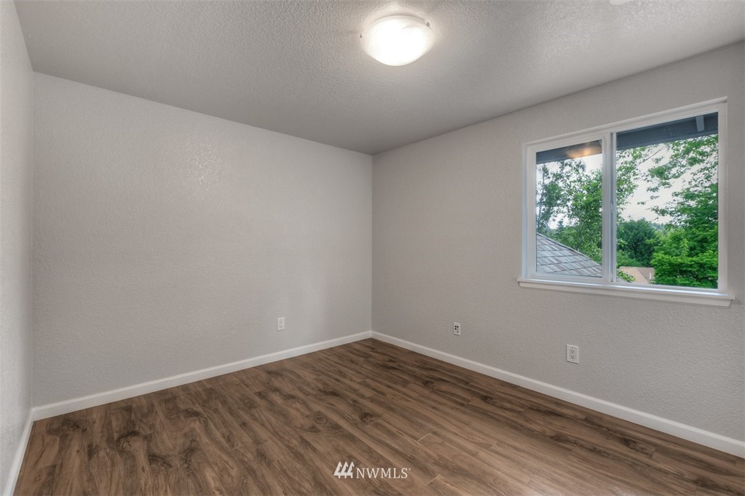 16704 3rd Drive Southeast Bothell, WA 98012 - Photo 14 of 25 Gallery Image 14