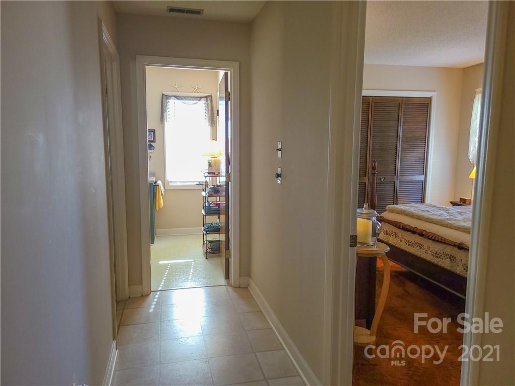 2075 Chase High Road Forest City, NC 28043 - Photo 18 of 48 Gallery Image 18