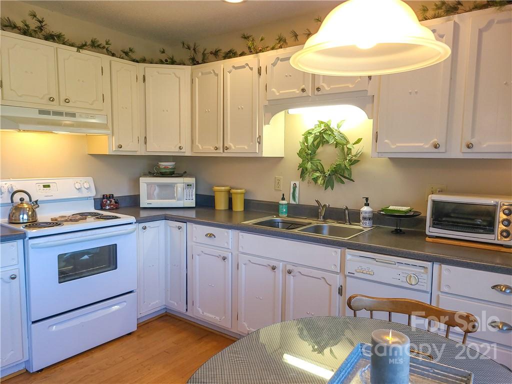 2075 Chase High Road Forest City, NC 28043 - Photo 27 of 48 Gallery Image 27
