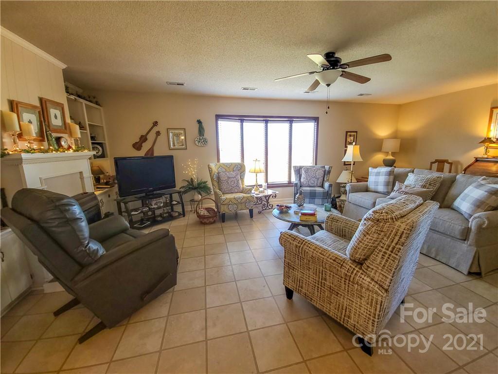 2075 Chase High Road Forest City, NC 28043 - Photo 29 of 48 Gallery Image 29