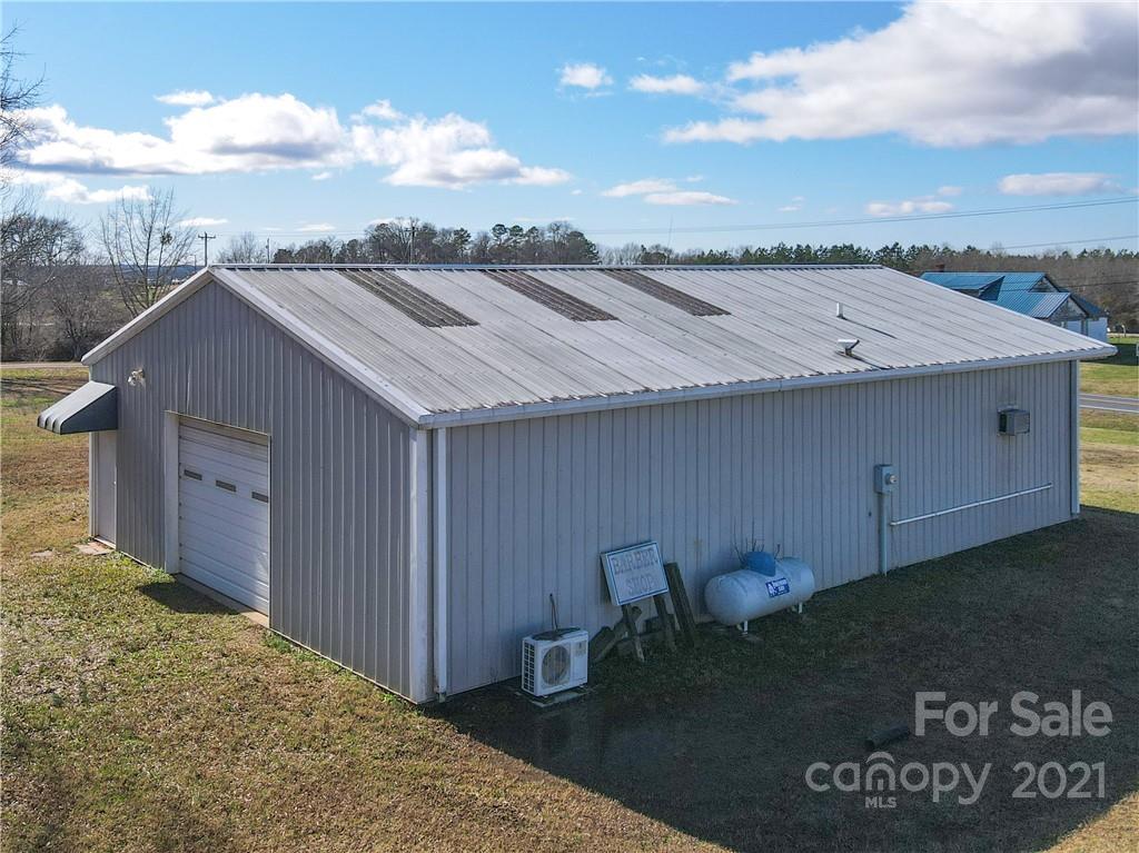 2075 Chase High Road Forest City, NC 28043 - Photo 39 of 48 Gallery Image 39